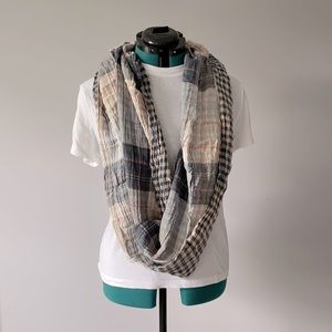 COPY - Loft 100% cotton reversible plaid infinity scarf